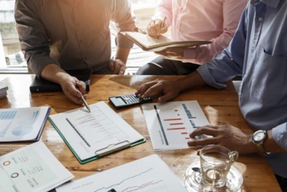 Founder's Accounting, Financial Analyst, Financial Analysis, Corporate Tax Planning, Financial Planning and Analysis, Financial Forecasting, Financial Strategy, Bookkeeping For Founders, Small Business Bookkeeping, Small Business Bookkeeper, Scaling Small Business, Exit Planning
